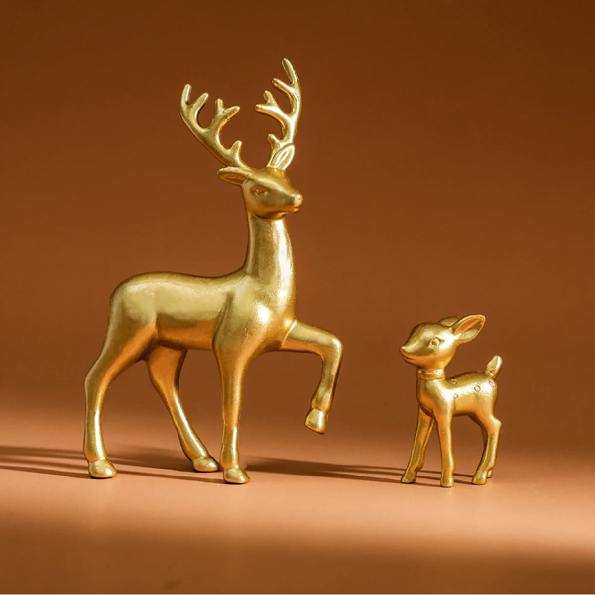2 Pieces of Mother Deer & fawn Kawaii Sculptures
